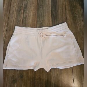 Aritzia TNA Cozy Fleece Boyfriend Mini Shorts Size L Light Pink